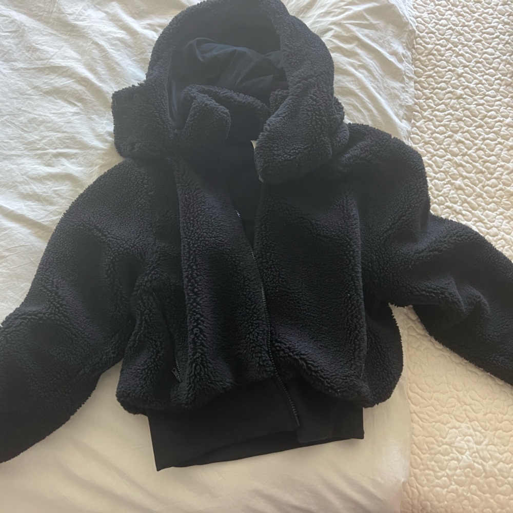 Alo Yoga Foxy Sherpa Jacket